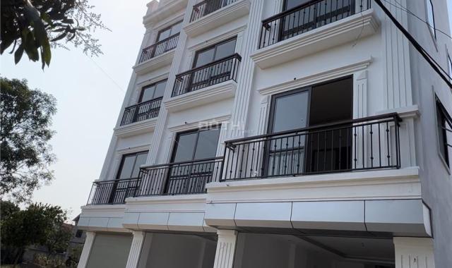 Bán nhà Phụng Châu Ô TÔ vào nhà kinh doanh được 3,5 tầng cảnh quan Thoáng Mát, View đẹp