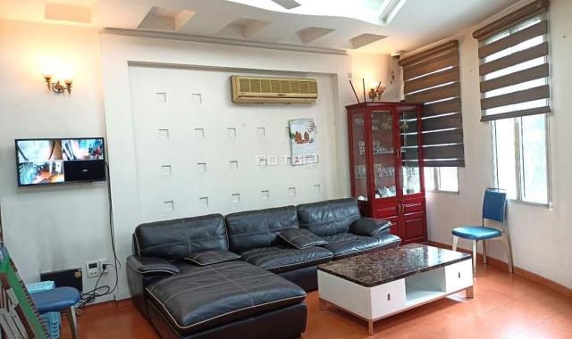 Bán nhà Mặt phố Vip Tràng Thi, MT gần 8m, DT50m x 6T, 6PN, chỉ 38.5 tỷ, Kinh Doanh đỉnh