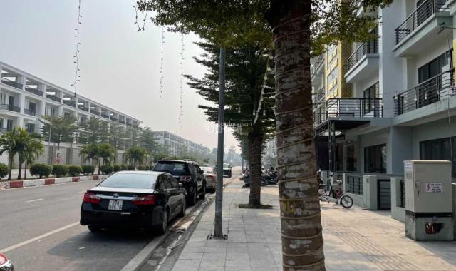 Cho thuê liền kề 2 mặt thoáng, đường 36m, kinh doanh ngày đêm, sầm uất bậc nhất HUD Sơn Tây.