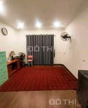 Bán rẻ gấp nhà Thanh Am 30m, 5 tầng, giá 2.8 tỷ