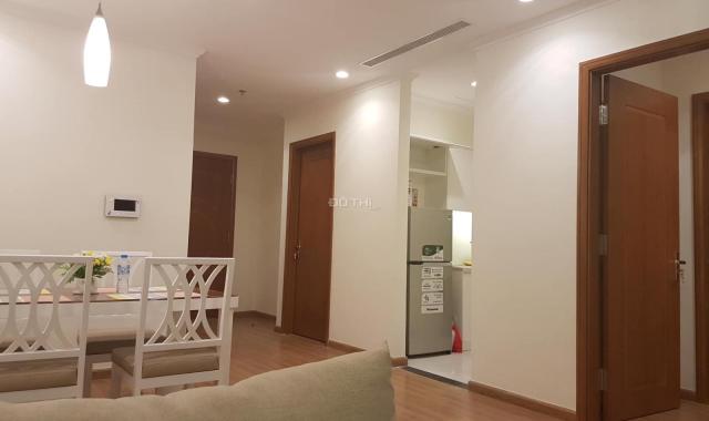 Chính chủ tôi cho thuê CHCC Vinhomes Nguyễn Chí Thanh 2PN, đủ đồ nội thất. LH đt 0344529391 xem nhà