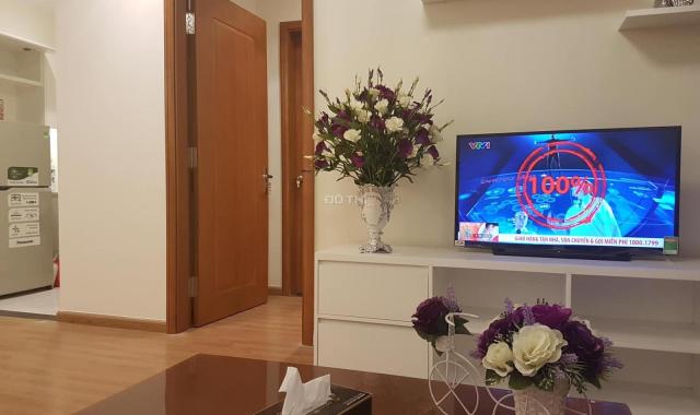 Chính chủ tôi cho thuê CHCC Vinhomes Nguyễn Chí Thanh 2PN, đủ đồ nội thất. LH đt 0344529391 xem nhà