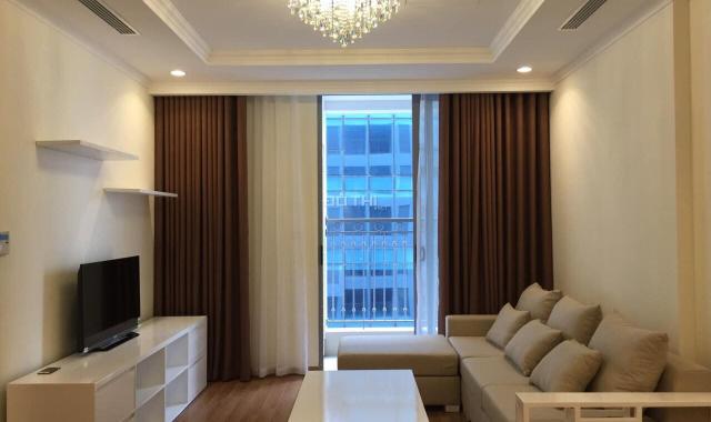 Chính chủ tôi cho thuê CHCC Vinhomes Nguyễn Chí Thanh 2PN, đủ đồ nội thất. LH đt 0344529391 xem nhà