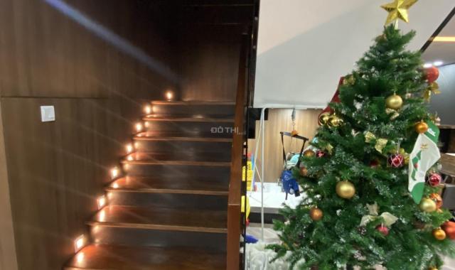 Bán gấp căn hộ duplex tòa C chung cư Mulberry lane.