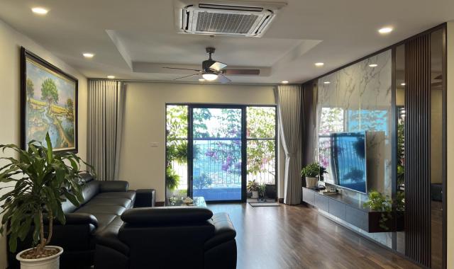 Cần bán nhanh căn 3 pn 135m2 tòa 24T2 Hapulico, tầng trung, nhà đẹp, nội thất full giá 5.7x tỷ