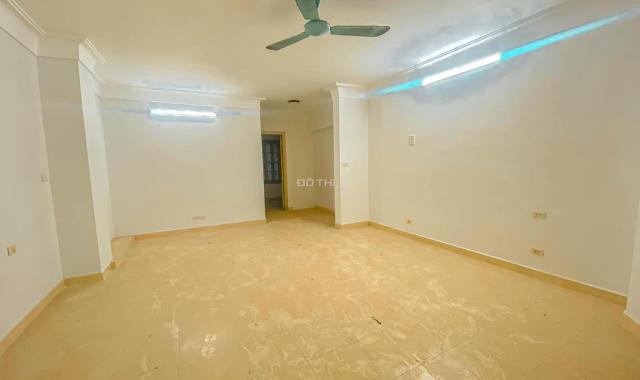 GẤP BÁN NHÀ PHÂN LÔ NGUYỄN TRÃI THANH XUÂN 11 TỶ 60m 5 TẦNG NGÕ Ô TÔ TRÁNH KINH DOANH.
