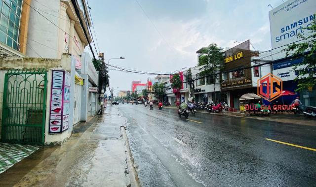 Nhà bán ngang 9m đường Phạm Văn Thuận, phường Thống Nhất gần ngã tư Vincom; 200m2 giá 32 tỷ
