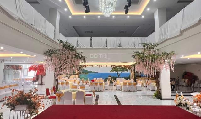 BÁN GẤP TRUNG TÂM TIỆC CƯỚI HÀ NỘI GIÁ CỰC RẺ