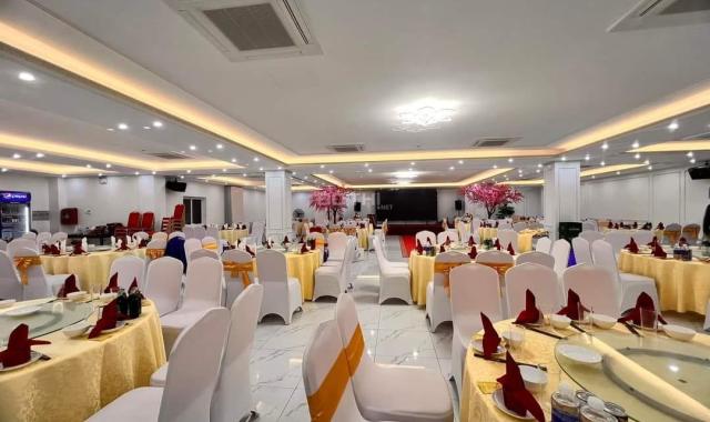 BÁN GẤP TRUNG TÂM TIỆC CƯỚI HÀ NỘI GIÁ CỰC RẺ