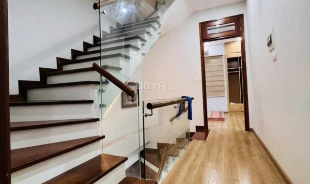 Bán nhà 5T Chiến Thắng, Hà Đông, 60m2 -  Mới đẹp – 10m ra phố - Kinh doanh, Tiện ích vô vàn
