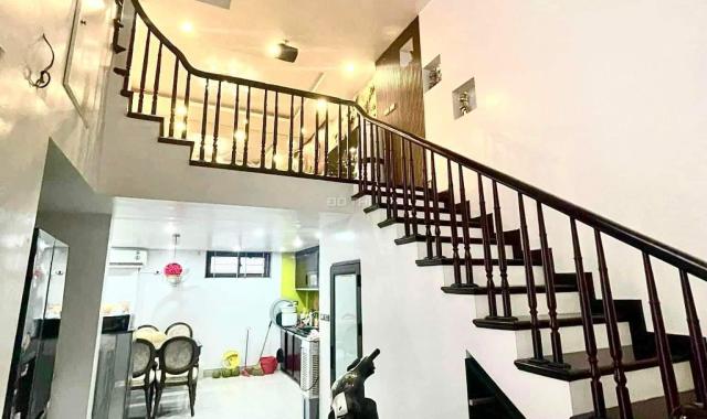 Ngõ Rộng Nhà Đẹp Thạch Bàn LB 38m_mt4_Giá_Chỉ_Có_2_68Tỷ Giá Chưa Từng Có Trong Khu Vực - Ngõ Thông
