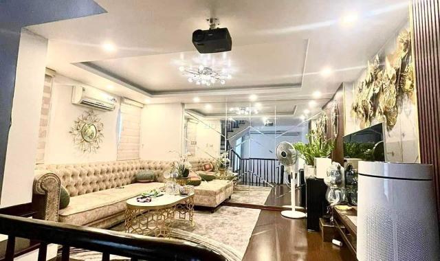 Ngõ Rộng Nhà Đẹp Thạch Bàn LB 38m_mt4_Giá_Chỉ_Có_2_68Tỷ Giá Chưa Từng Có Trong Khu Vực - Ngõ Thông