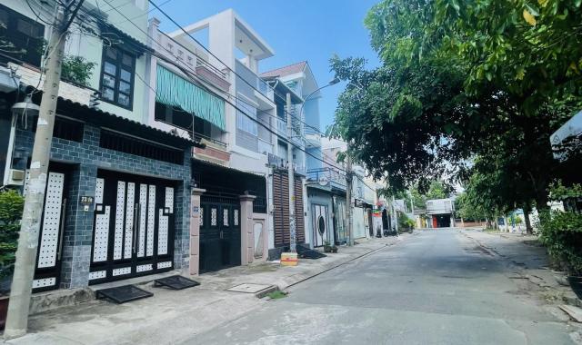 Nhà trọ Mặt tiền hẻm gần Hoàng Diệu 2 DT ngang 11 vuông vức thu nhập sẵn 40tr/th giá giảm 1 tỷ