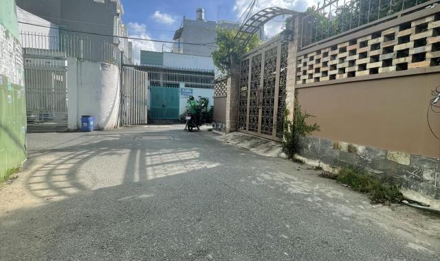 Nhà trọ Mặt tiền hẻm gần Hoàng Diệu 2 DT ngang 11 vuông vức thu nhập sẵn 40tr/th giá giảm 1 tỷ