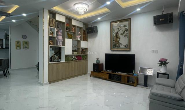 Bán Villa nội khu Lovera Park KDC Khang Điền Phong Phú