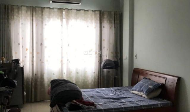 Bán nhà 4 tầng gần đại học Tài Nguyên Môi trường, nội thất đẹp ở luôn, lh 0973022884