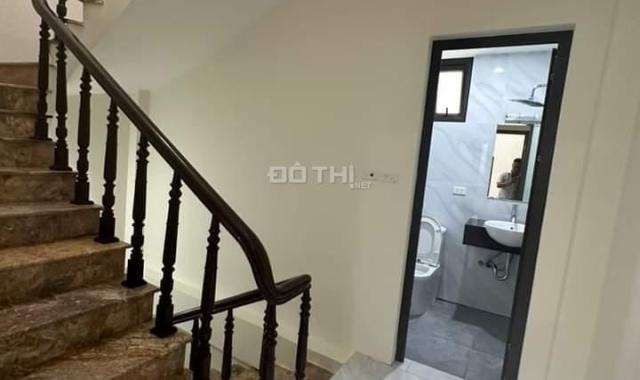 Bán nhà ngõ 81 phố lạc long quân quận tây hồ giá 3 Tỷ tí tẹo