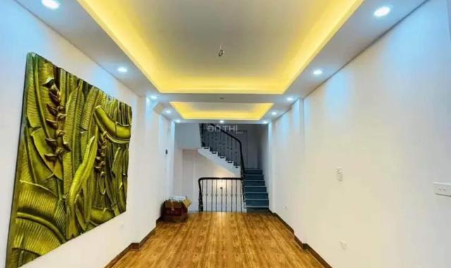 Nhà Đẹp Ngõ 68 Thạch Bàn. #DT34m_5T_Giá_Chỉ_3_15Tỷ - 7 Chỗ Chạy Vòng Quanh - Trước Nhà ÔTÔ Tránh.