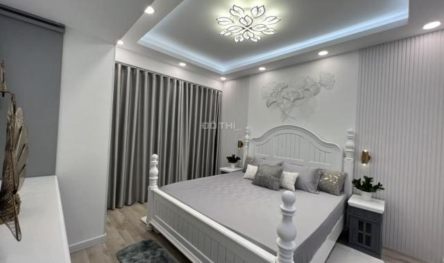 Bán căn hộ ghép Saigon Pearl tầng cap 5pn, 290m2 nội thất có sẵn thoáng mát