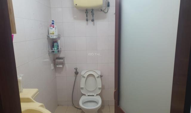 Bán căn hộ tập thể tầng 1 gần hồ Hai Bà Trưng – Tiện ích ngập tràn, một bước ra ô tô.