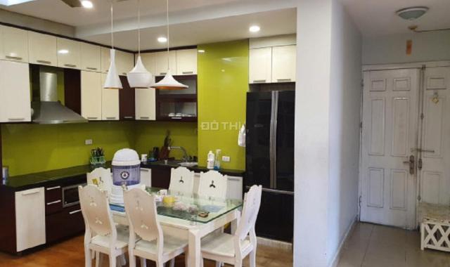 Bán cc ở Làng quốc tế thăng long, CĂN GÓC 131,5M2, 3 ngủ, sửa đẹp đúng như ảnh