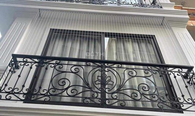 Ô tô đỗ cửa, thang máy - phố Hoàng Ngân, Thanh Xuân - DT 55m2x7T - nhỉnh 8 tỷ