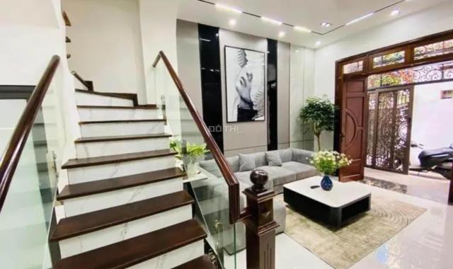 Ngọc Thụy người thân gửi b,,á,,n. #DT42m_5T_GIÁ_SỐC_chỉ_3_28 Tỷ - giá chưa từng có - Vị Trí Víp - X