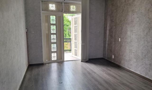 Cho thuê biệt thự khu Phan Xích Long, Phú Nhuận, 4 tầng, KDTD