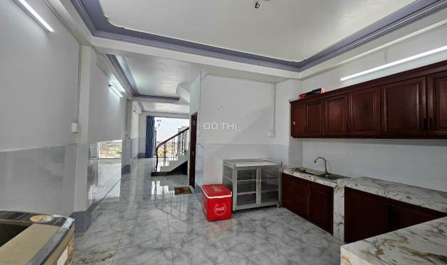 Bán nhà lầu mới đẹp hẻm 125 đường 30/4 , phường xuân khánh . Giá chỉ 2,49 tỷ