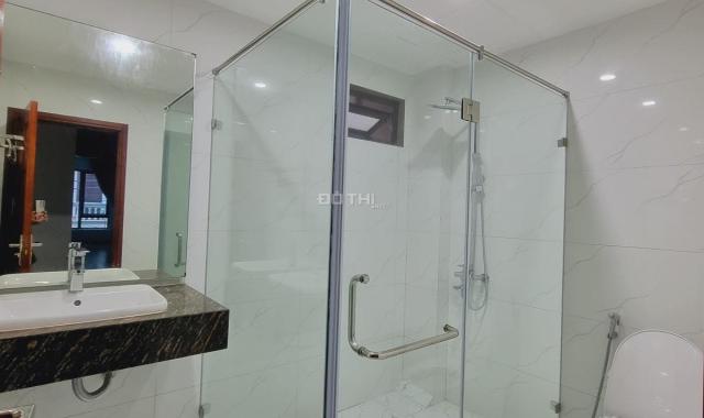 BÁN NHÀ PHỐ TRẦN CUNG 55M2, 6 TẦNG THANG MÁY, 2 THOÁNG, PHÂN LÔ, Ô TÔ TRÁNH