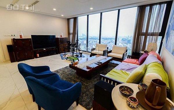 Cho thuê căn hộ 4 phòng ngủ Vin Metropolis, (143m2, full nội thất đẹp, giá 40T). LH: 0912 396 400