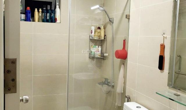 Bán căn hộ 2PN, 65m2, có sổ hồng giá bán: 2 tỷ450. LH (0978272427) - có zalo