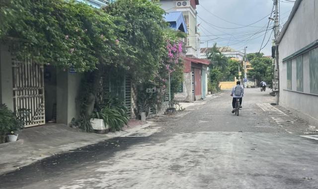 Bán 132m đất Dương trạch. Khoái châu. Gần khu uỷ ban hành chính giá 28tr/m  0911535888