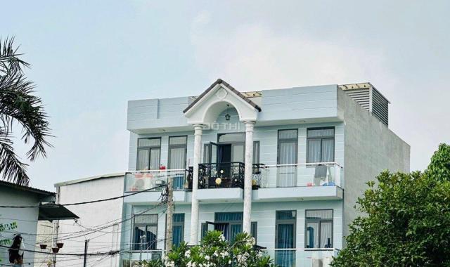 Bán nhà riêng tại Đường 4, Phường Linh Xuân, Thủ Đức, Hồ Chí Minh diện tích 180m2 giá 9.8 Tỷ