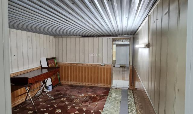 Chính chủ cần bán căn hộ tập thể tầng 1 (toà nhà 2 tầng) số 76 ngõ 364 đường Giải Phóng.