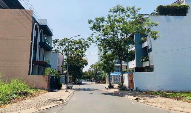 Bán đất đường 711 Phường Phú Hữu Tp Thủ Đức Tp Hồ Chí Minh giá đầu tư 11,5 tỷ