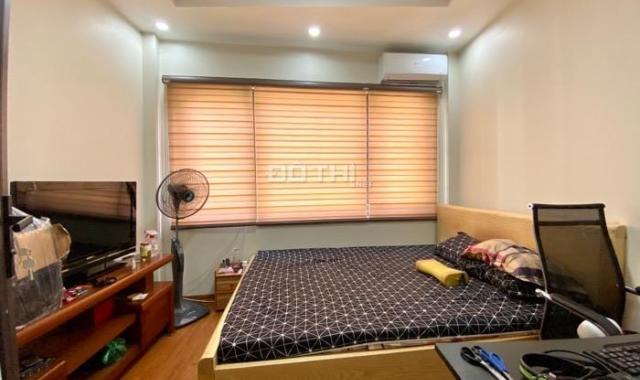 Bán nhà Ngọc Thuỵ, DT 30m2 - 5 tầng, Ngõ rộng, Oto thông - 2.9 tỷ