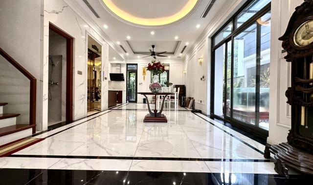Cho thuê Biệt thự KĐT StarLake Ngoại Giao Đoàn, 5 P.Ngủ , Thang Máy, Nội thất Nhập Khẩu Full, 85tr