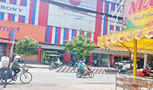 Cho thuê mặt bằng 800m² vị trí đẹp 571 Huỳnh Tấn Phát ( Thiên Hoà ) Quận 7 giá 170tr/th