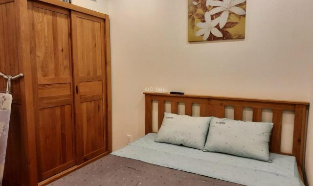 Cho thuê căn hộ 2 ngủ tại chung cư SHP Lạch Tray, giá chỉ 11 triệu/tháng.