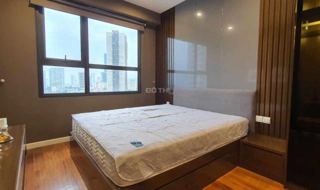 Giao nhà ngay - Căn hộ tòa C7 Vinhomes D'Capitale: 2PN sáng - view bể bơi, thiết kế đẹp hiện đại