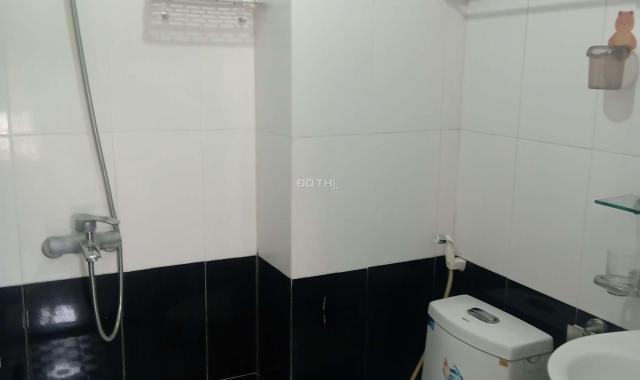 Chính chủ cho thuê căn hộ 2N1K 65m2 tại ngõ 141 phố Trích Sài, Tây Hồ, Hà Nội.