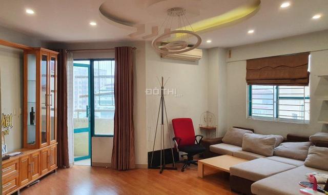 Bán nhà 76 Nguyễn Phong Sắc 60m2 4 tầng chắc chắn 7,9 tỷ ô tô vào nhà