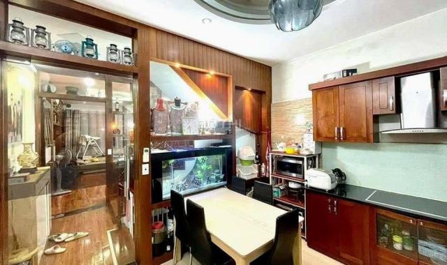 Bán nhà mặt ngõ 12 Đào Tấn 60m2 lô góc 5 tầng mới tinh 16.5 tỷ kinh doanh, văn phòng đẹp