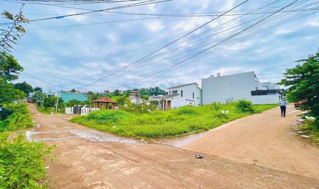 🌸 Đất Biệt thự Lô góc 2 mặt hẻm cuối rẽ phải Y Moan  10x21m Giá chỉ 2,1 tỷ