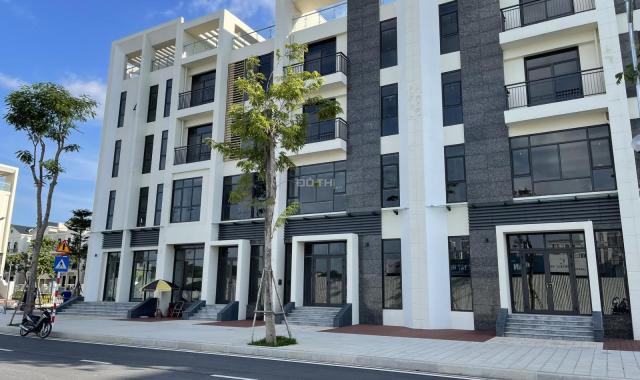 Bán shophouse giai đoạn 2 dự án Starlake Hồ Tây. Diện tích 170m2, lô góc, 4 tầng, giá đầu tư.