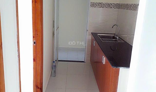 🌹🌹🌹 8tr/tháng - CC Bông Sao B P5 Q8 –  2PN 60m2 gần trường TH Hoàng Minh Đạo, có sẵn máy lạnh