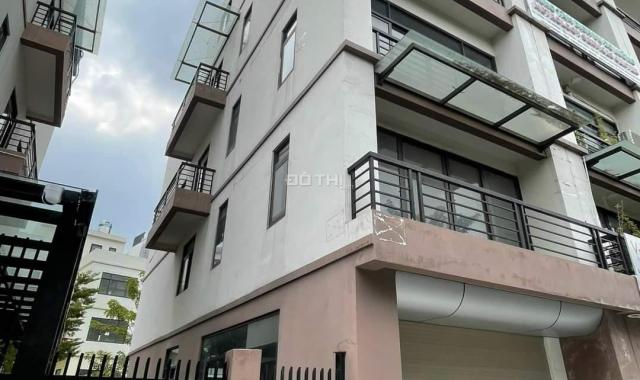 Bán nhà lô góc PHỐ MINH KHAI. HAI BÀ TRƯNG. 55M. 5 TẦNG..MT 4,5M. GIÁ CHÀO 10 TỶ. GARA Ô TÔ.