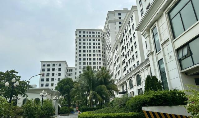 2.27 tỷ sở hữu căn hộ siêu đẹp tại Việt Hưng đã có sổ đỏ, full nội thất liền tường( DT63- 77m2)