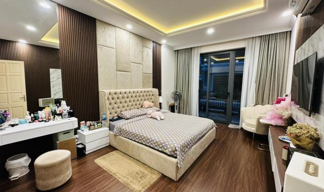 BÁN NHÀ NHÂN HÒA, THANH XUÂN 51M2, LÔ GÓC, TẶNG LẠI NỘI THẤT, CHỦ MỚI VỀ Ở LUÔN. GIÁ 6.39 TỶ.